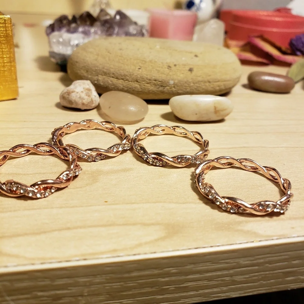 Rose gold and Crystals twist style bands